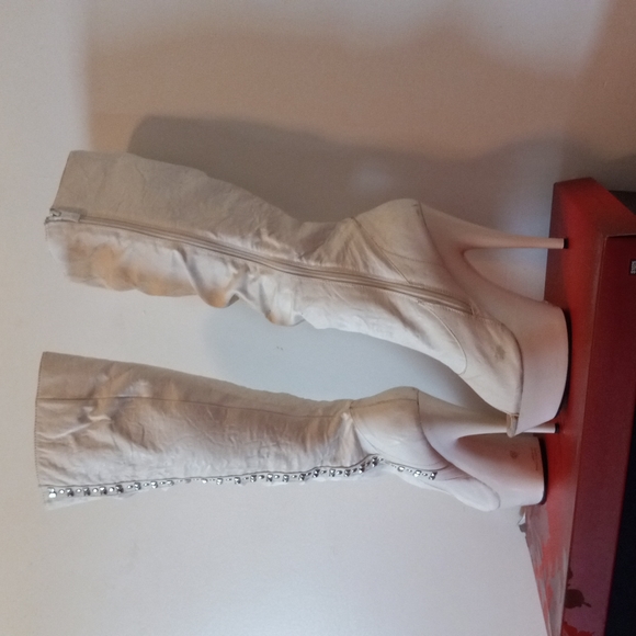 Pleaser White knee-hi platform boots - Picture 2 of 2
